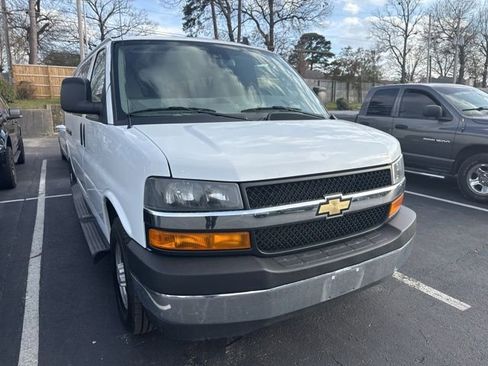 Used 2023 Chevrolet Express 3500 LT w/ LT Preferred Equipment Group image 1