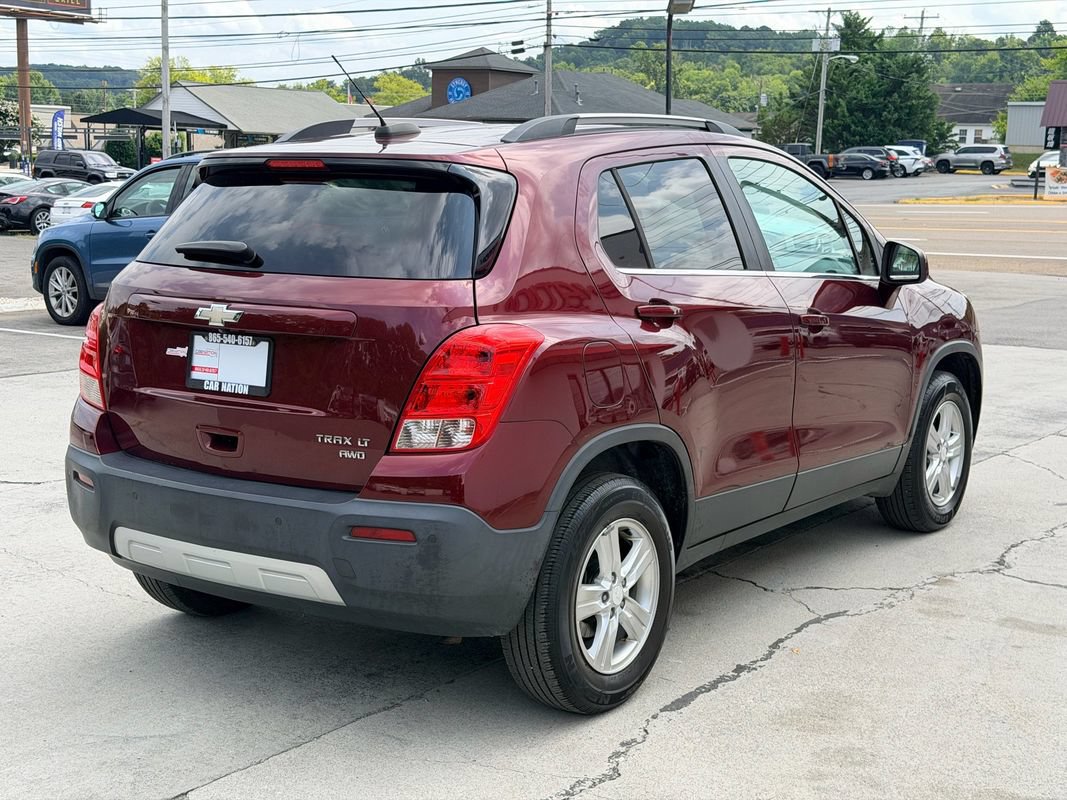 Used 2016 Chevrolet Trax LT w/ LT Convenience Package AWD/4WD image 6