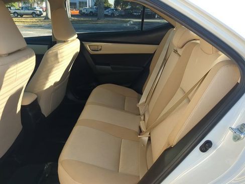 Used 2018 Toyota Corolla SE image 13