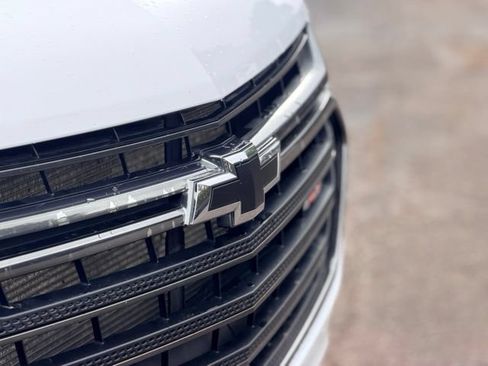 Used 2020 Chevrolet Traverse RS AWD/4WD image 32