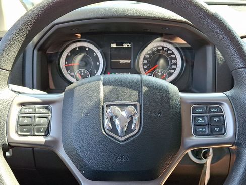 Used 2024 RAM 1500 Classic SLT image 18