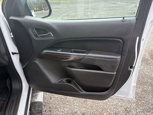 Used 2016 GMC Canyon SLT AWD/4WD image 16