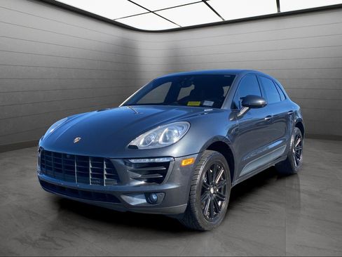 Used 2017 Porsche Macan S image 1
