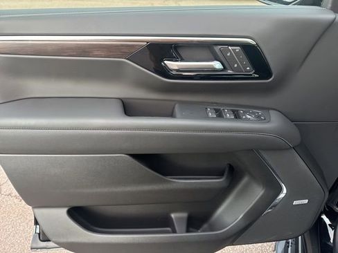 New 2026 Chevrolet Tahoe Premier image 10