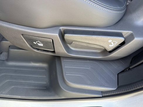 New 2026 Subaru Ascent Limited image 15