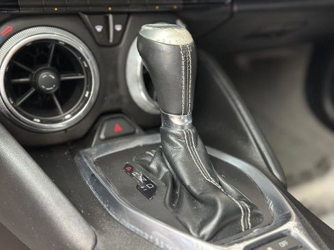 Used 2018 Chevrolet Camaro LT w/ RS Package image 18