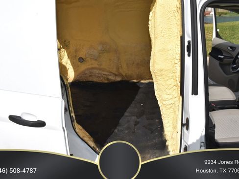 Used 2019 Ford Transit Connect XLT FWD image 12