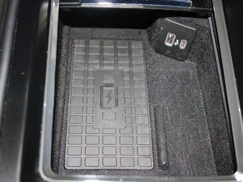 Used 2024 Lincoln Corsair AWD w/ Equipment Group 101A image 55