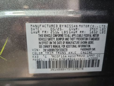 Used 2025 Nissan Sentra S FWD image 33