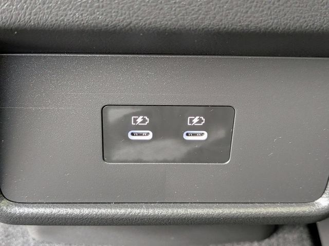 Used 2024 Nissan Rogue SL AWD/4WD image 19