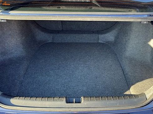 Used 2018 Honda Accord Touring image 28