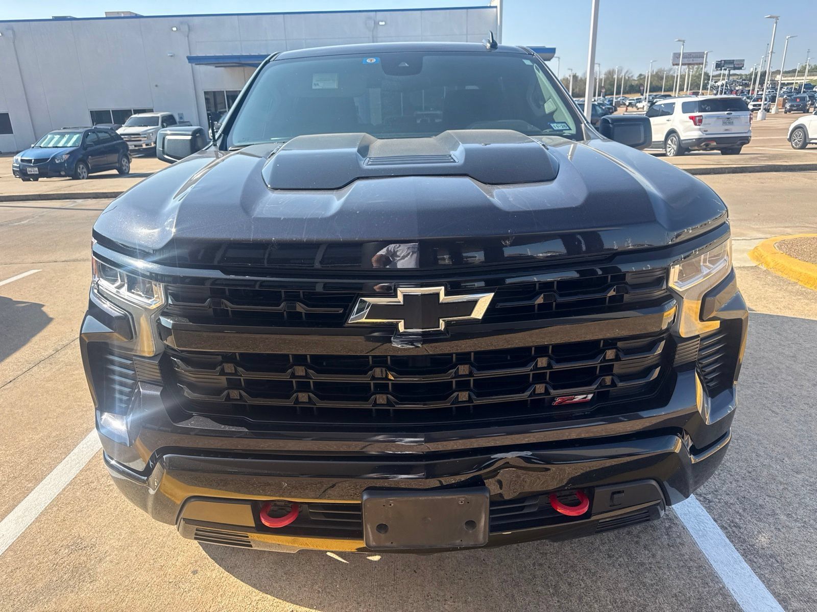 Used 2023 Chevrolet Silverado 1500 LT Trail Boss w/ Protection Package AWD/4WD image 2