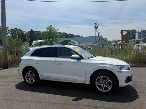 Used 2019 Audi Q5 2.0T Premium AWD/4WD image 4