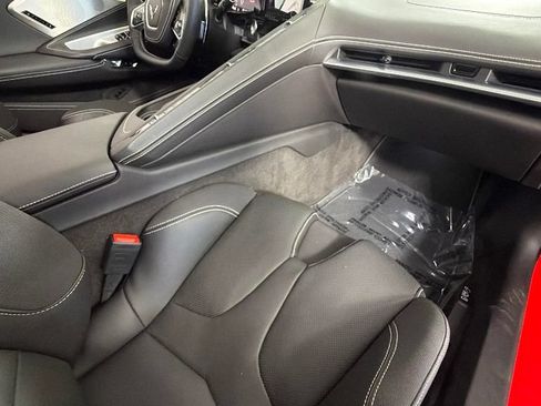 Certified 2023 Chevrolet Corvette Stingray Premium Conv w/ Z51 Performance Package RWD image 33