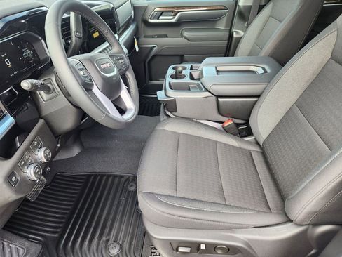 New 2026 GMC Sierra 1500 Elevation w/ X31 Off-Road Package AWD/4WD image 9