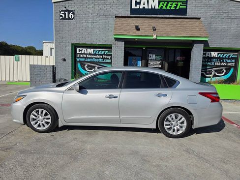 Used 2016 Nissan Altima 2.5 S w/ Power Driver Seat Package FWD image 17