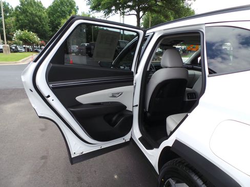 Used 2023 Hyundai Tucson SEL w/ Convenience Package FWD image 33