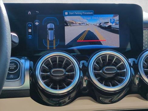 Certified 2025 Mercedes-Benz GLB 250 4MATIC image 14