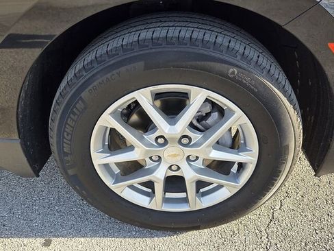 Used 2024 Chevrolet Equinox LT image 15