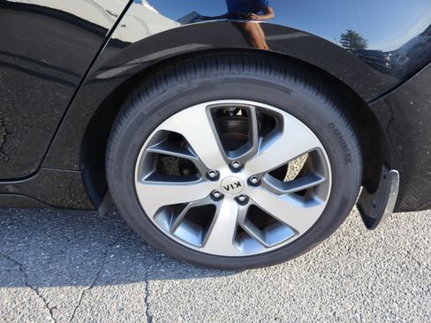 Used 2019 Kia Optima S FWD image 39