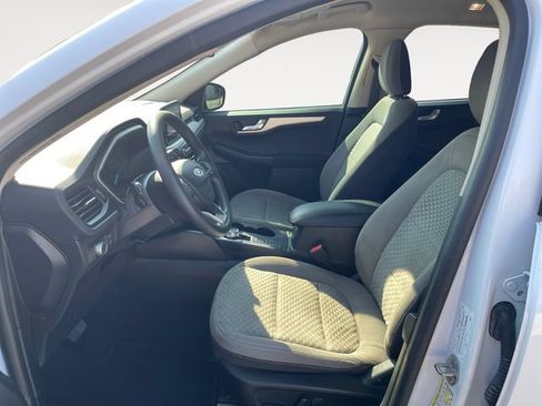Used 2020 Ford Escape SE FWD image 9