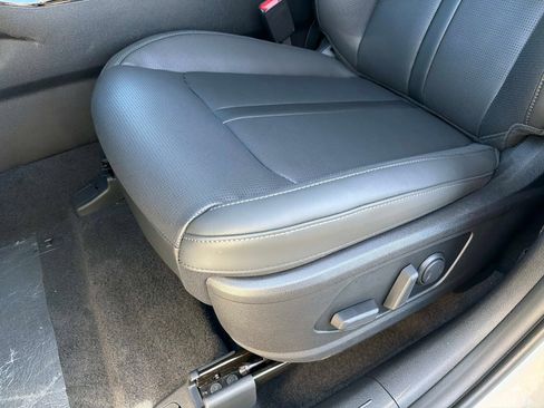 New 2026 Kia Sorento SX image 17