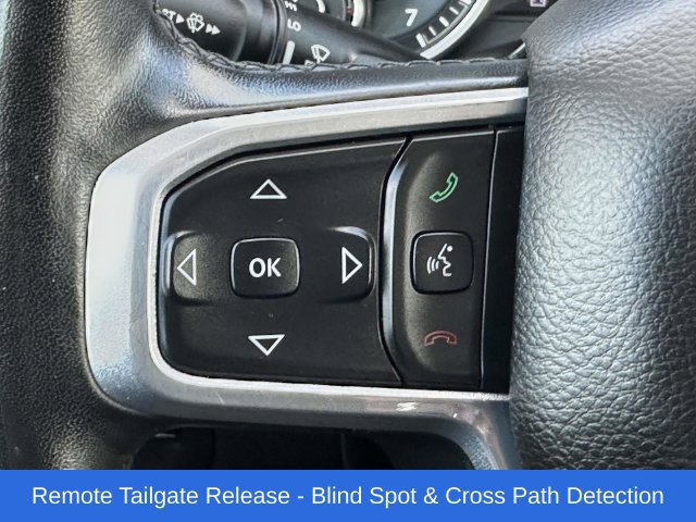 Used 2019 RAM 1500 Laramie AWD/4WD image 11