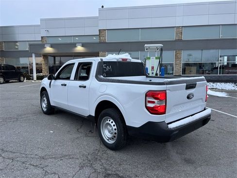 New 2025 Ford Maverick XL w/ Equipment Group 101A image 5