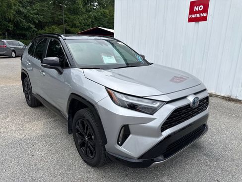 Used 2024 Toyota RAV4 XSE AWD/4WD image 1