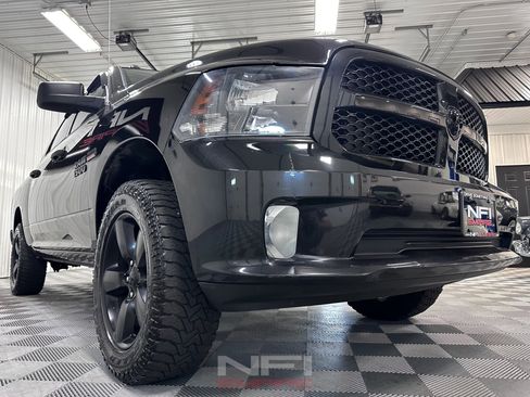 Used 2016 RAM 1500 Express w/ Black Ram 1500 Express Group AWD/4WD image 15