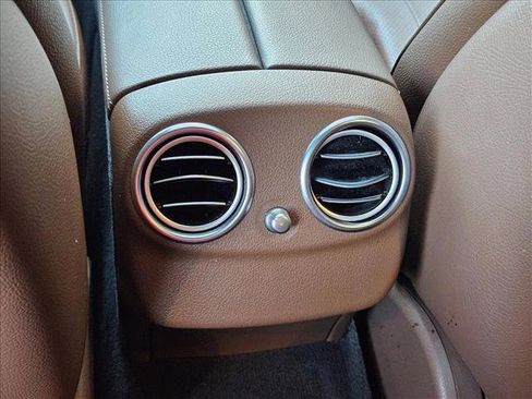 Used 2018 Mercedes-Benz E 300 E 300 image 17