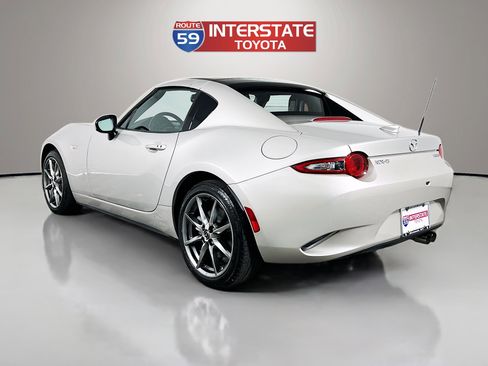 Used 2022 MAZDA MX-5 Miata RF Grand Touring w/ Weather Package RWD image 5