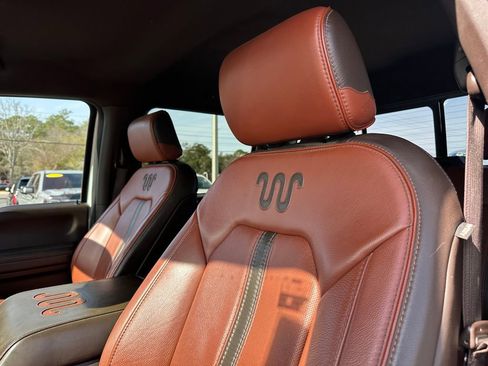 Used 2022 Ford F450 King Ranch w/ Chrome Package image 29