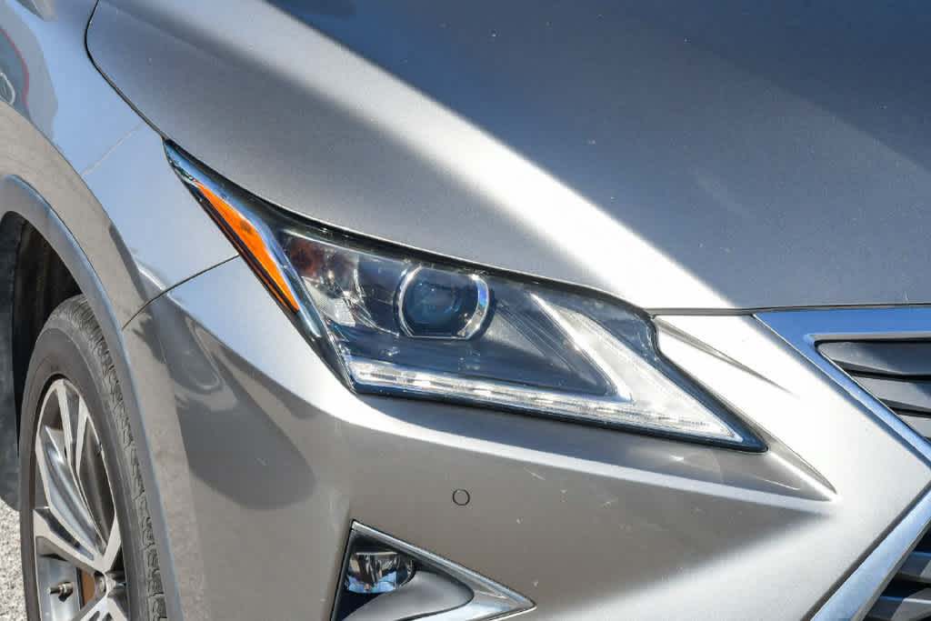 Used 2017 Lexus RX 350 FWD w/ Premium Package image 4