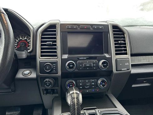 Used 2020 Ford F150 Raptor w/ Equipment Group 802A Luxury image 9