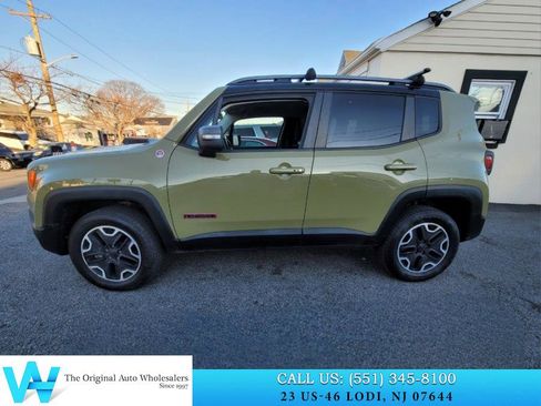 Used 2015 Jeep Renegade Trailhawk w/ Popular Equipment Group image 8