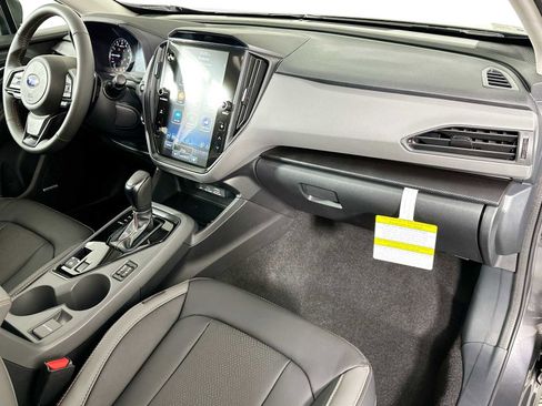 Used 2025 Subaru Crosstrek 2.5i Limited w/ Popular Package #4A image 24