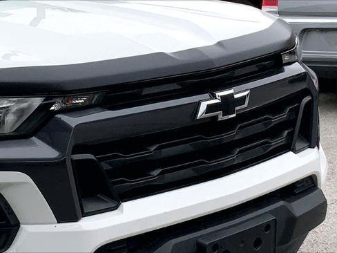 Used 2024 Chevrolet Colorado LT image 26