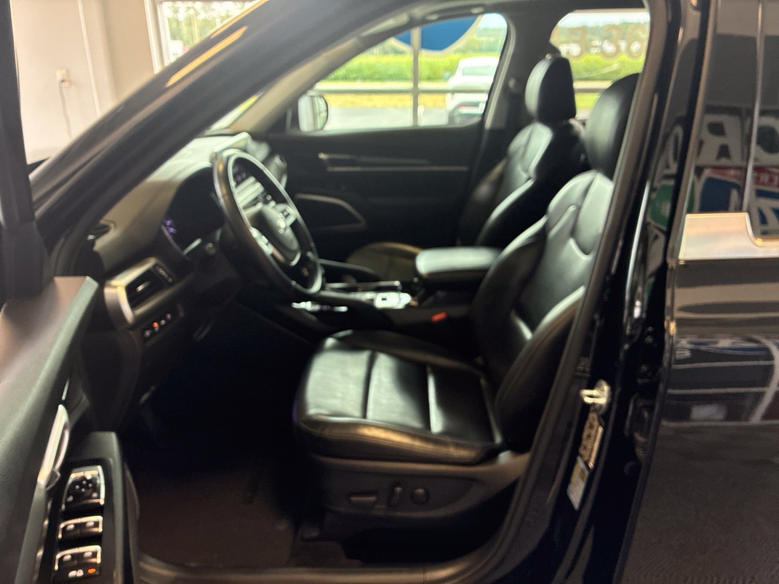 Used 2020 Kia Telluride S AWD/4WD image 17
