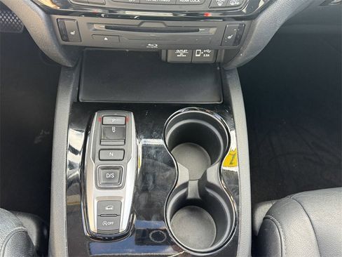 Used 2021 Honda Pilot Touring image 28