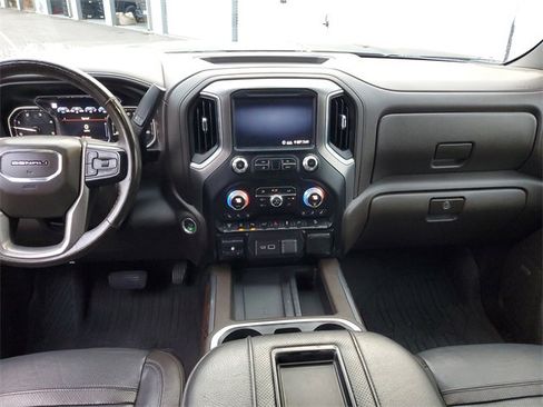 Used 2020 GMC Sierra 2500 Denali w/ Denali Ultimate Package image 14