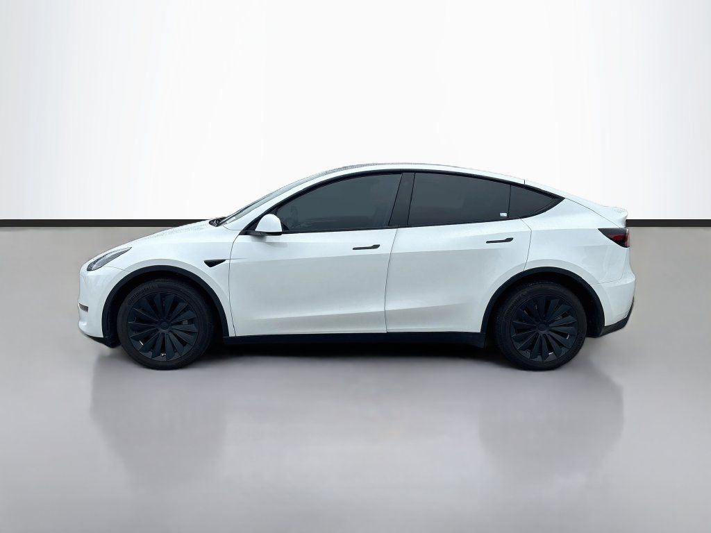 Used 2023 Tesla Model Y Long Range AWD/4WD image 6