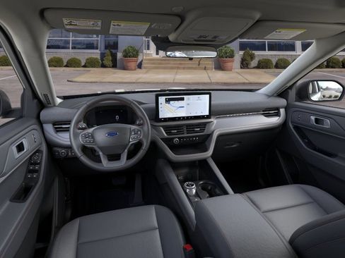 New 2026 Ford Explorer Active w/ Active Comfort Package AWD/4WD image 9