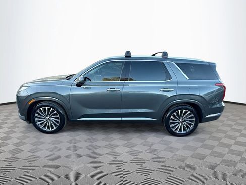 Used 2024 Hyundai Palisade Calligraphy image 9