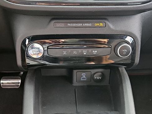 Certified 2023 Ford Escape ST-Line w/ Tech Pack #1 AWD/4WD image 19