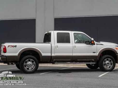 Used 2015 Ford F250 King Ranch w/ FX4 Off-Road Package AWD/4WD image 13