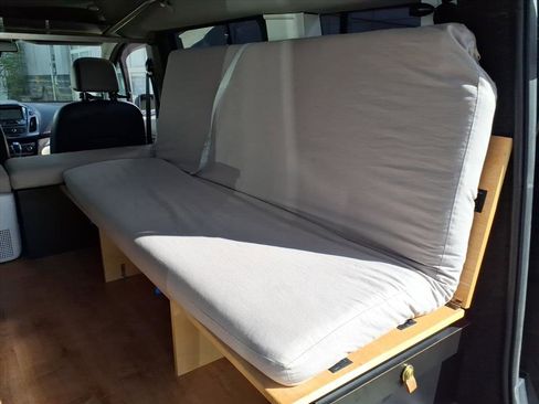 Used 2014 Ford Transit Connect Titanium image 9