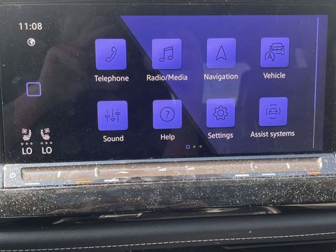 Used 2024 Volkswagen Atlas SEL Premium R-Line AWD/4WD image 26
