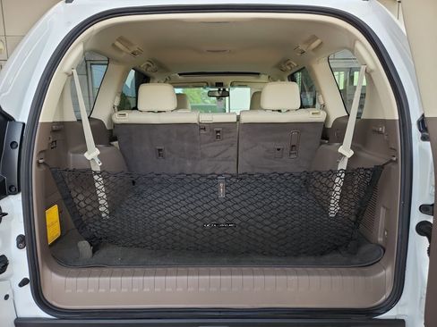 Used 2014 Lexus GX 460 w/ Premium Package image 13