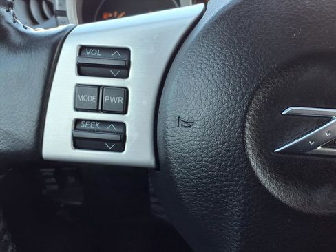 Used 2006 Nissan 350Z Touring image 14